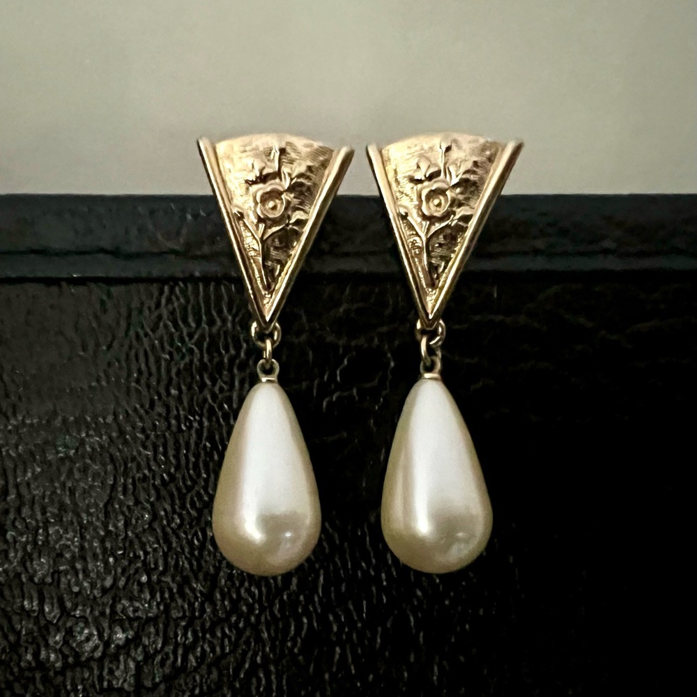 1980’s Trifari earrings